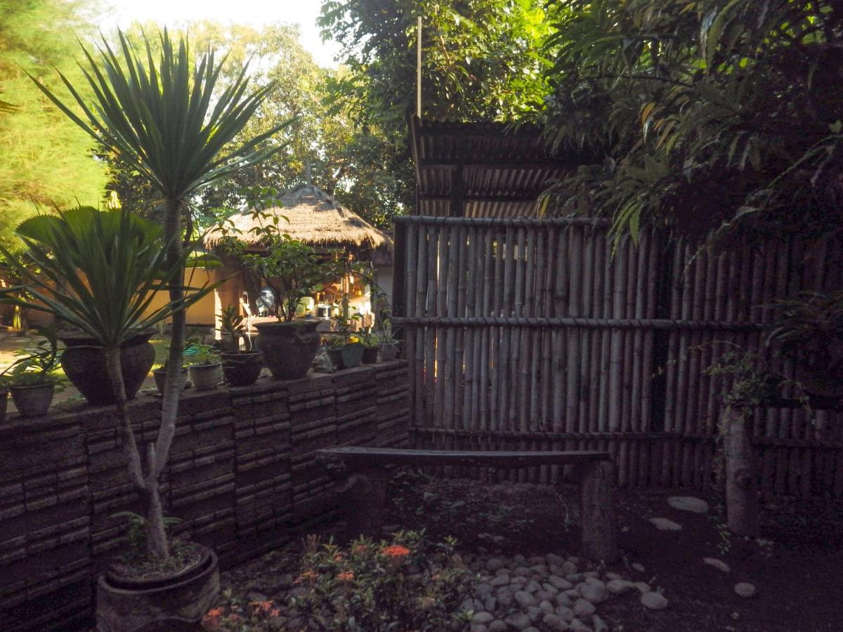 Old Village Gili Air Exterior photo